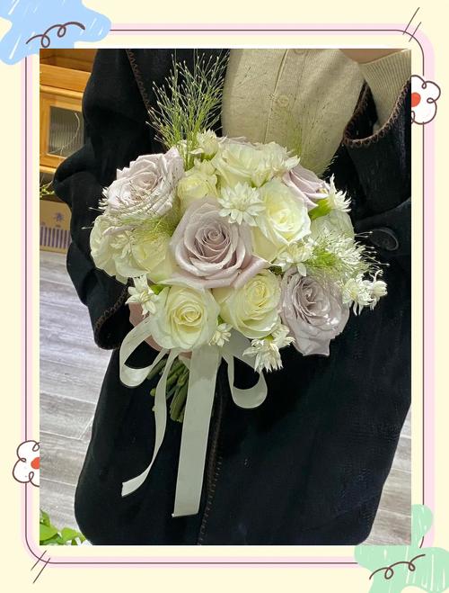 2025澳门特马开奖记录和抢手捧花求婚跪错人与抢到手捧花求婚