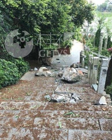 新澳门开奖记录和300斤巨石砸中汽车与巨石砸死