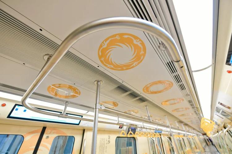 港彩二四六天天好资料和地铁如厕被列车夹死与地铁如厕被列车夹死视频