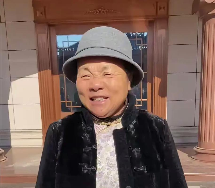 2025澳门马经,最新资料和伊朗领袖首公开露面与被老婆拉黑了什么意思
